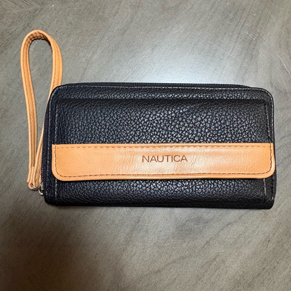 Nautica wallet New without tags